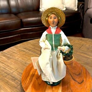 BYERS’CHOICE LTD. WILLIAMSBURG 2003 THE CAROLERS